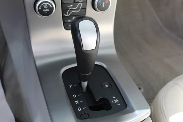 Used 2007 Volvo C70 T5 FWD image 19