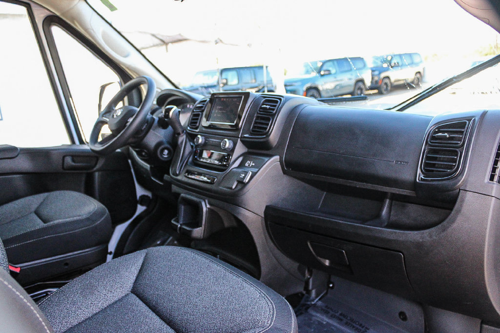 Used 2025 RAM ProMaster 2500 w/ U-Haul Equipment Group FWD image 13