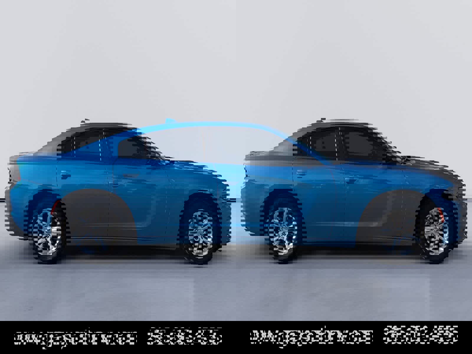 Used 2023 Dodge Charger SXT w/ Cold Weather Package image 2