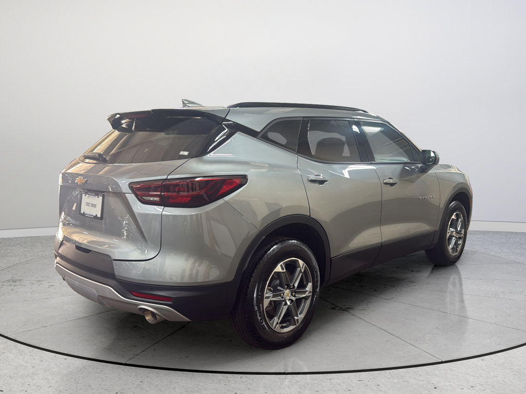Certified 2024 Chevrolet Blazer LT w/ Convenience Package FWD image 7
