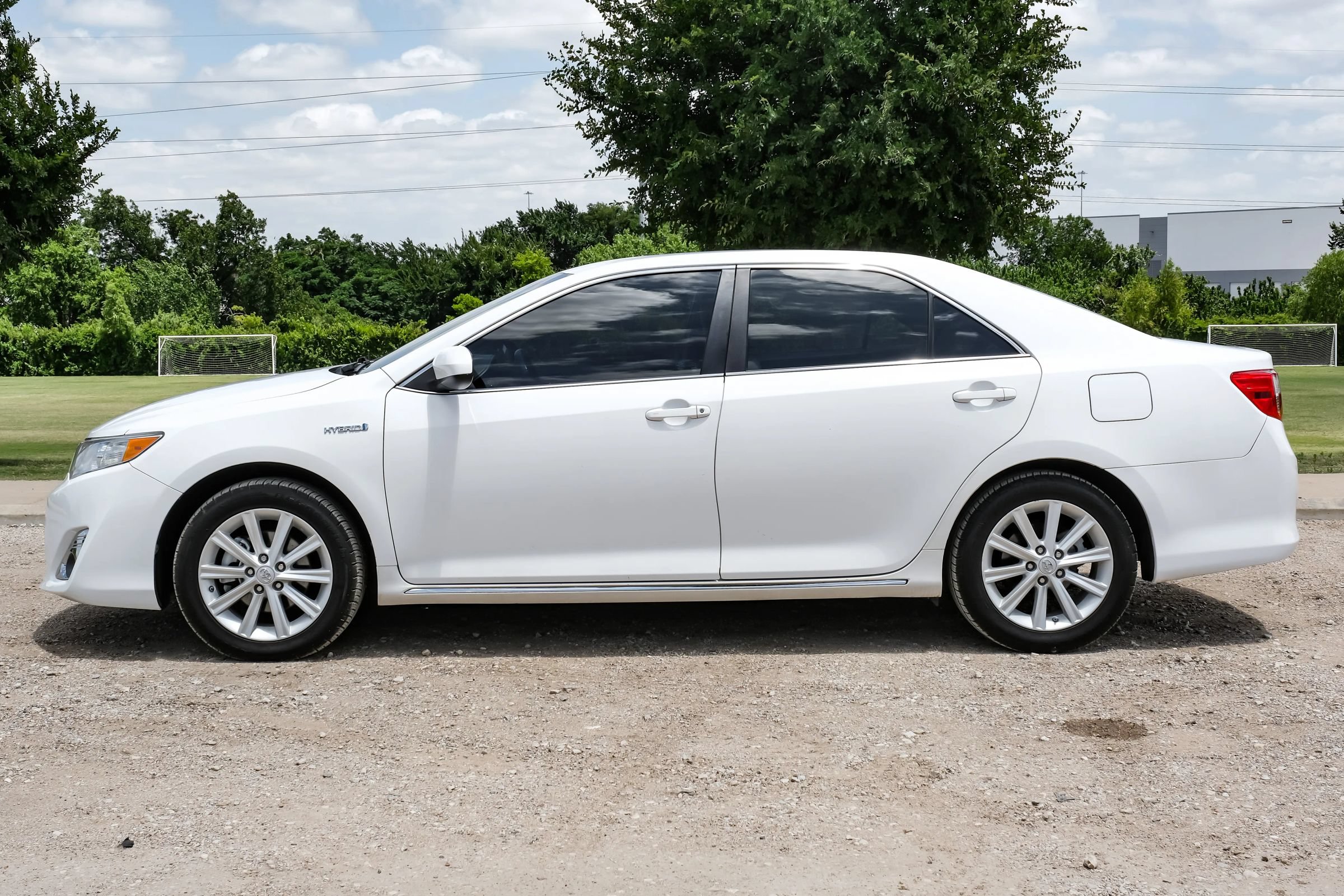 Used 2013 Toyota Camry XLE FWD image 11