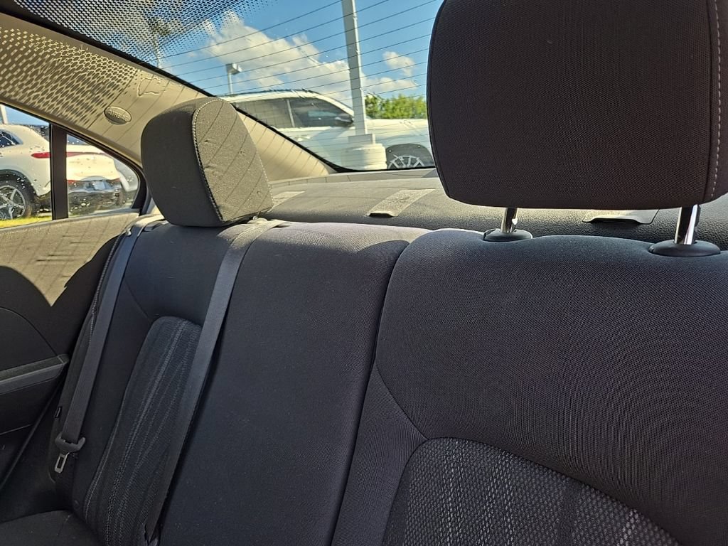 Used 2018 Chevrolet Sonic LT FWD image 30