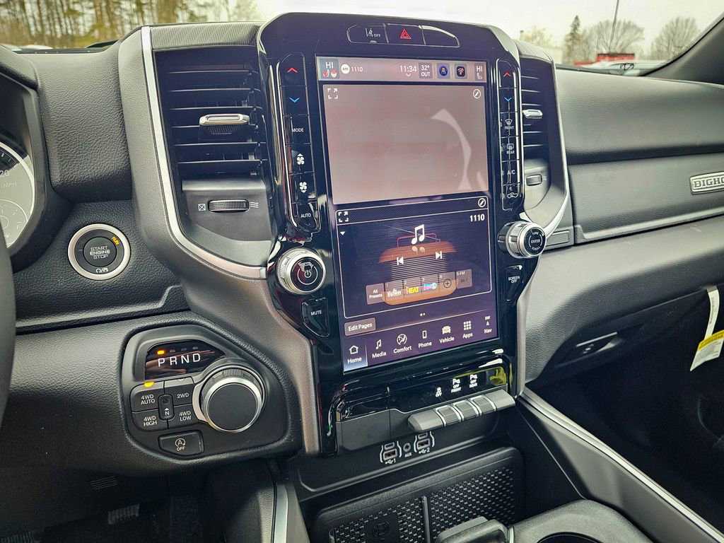 New 2026 RAM 1500 4x4 Crew Cab image 22