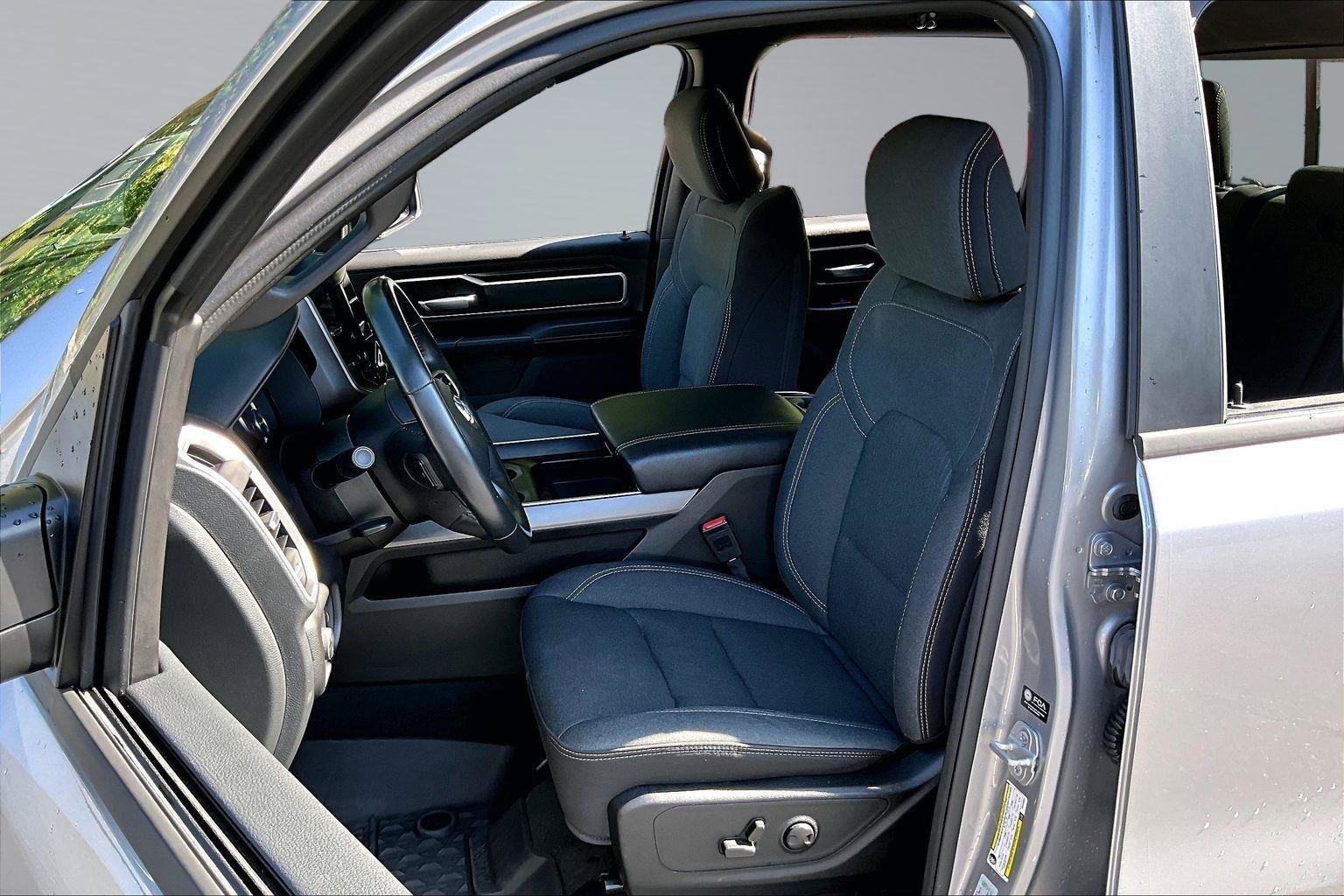 Used 2022 RAM 1500 Big Horn AWD/4WD image 26