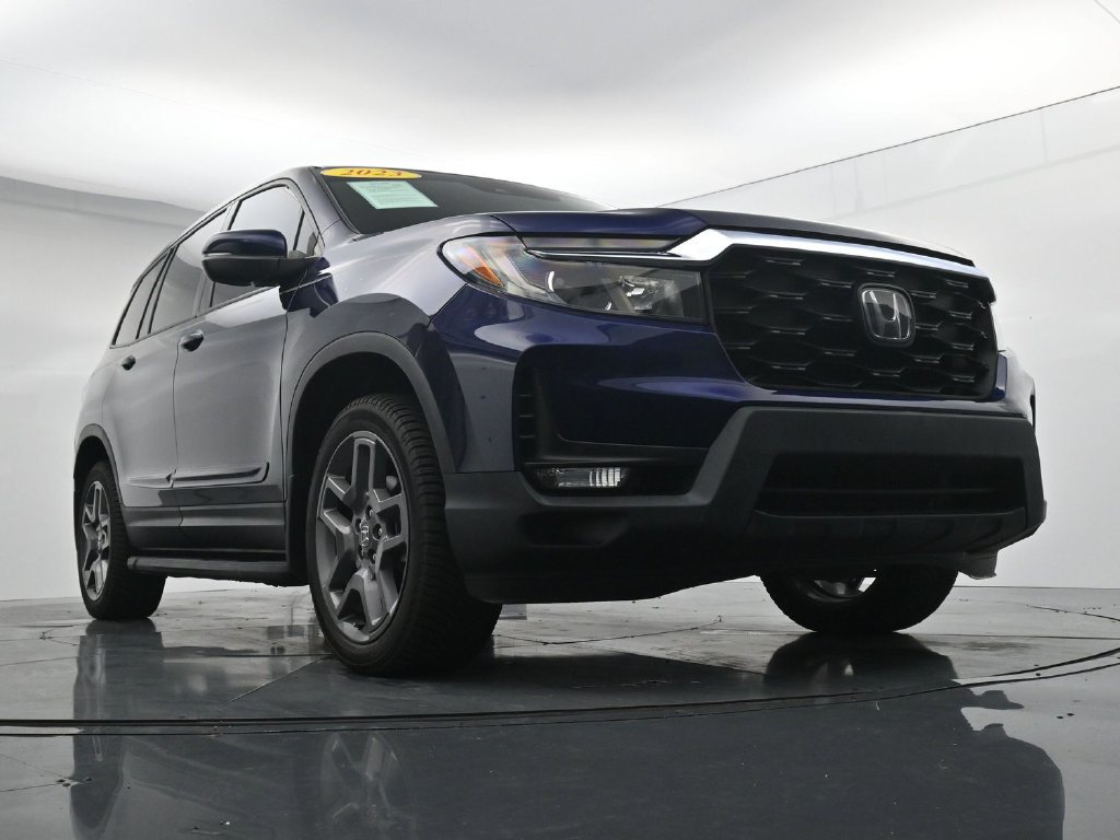 Used 2023 Honda Passport EX-L image 32