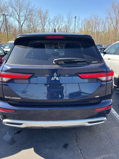Used 2022 Mitsubishi Outlander SEL Black Edition AWD/4WD image 13