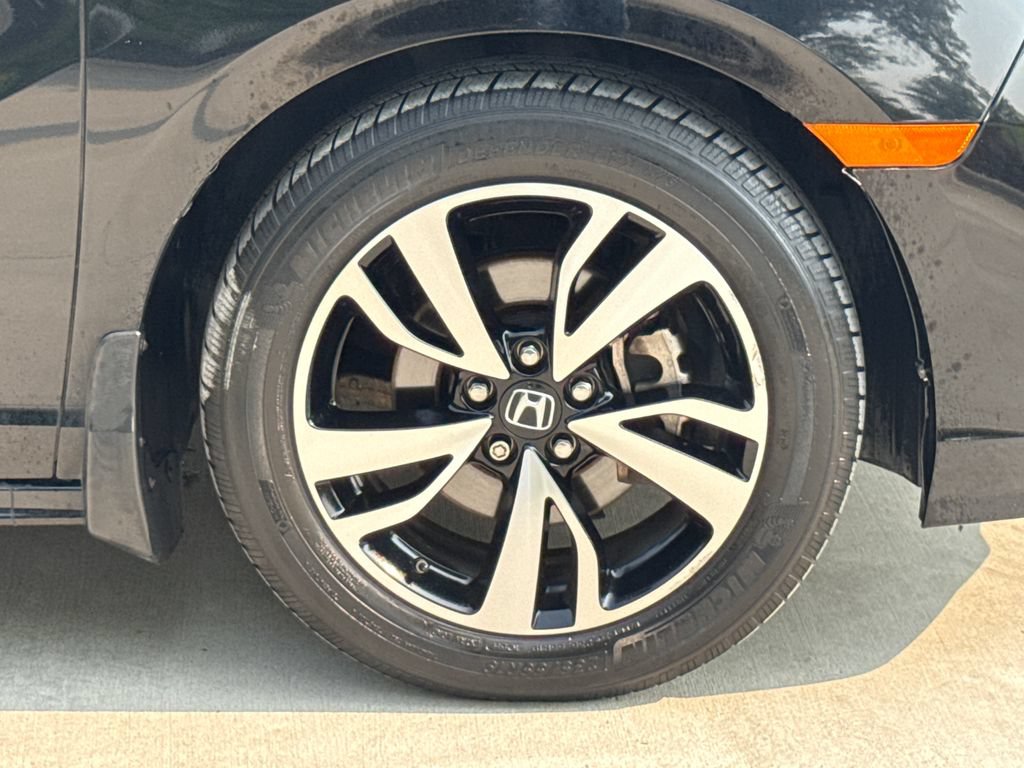 Used 2019 Honda Odyssey Elite image 11