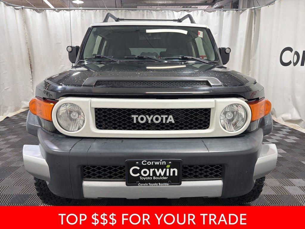 Used 2010 Toyota FJ Cruiser 4WD image 2