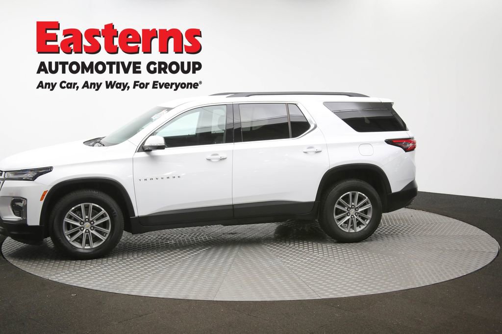 Used 2022 Chevrolet Traverse LT image 61
