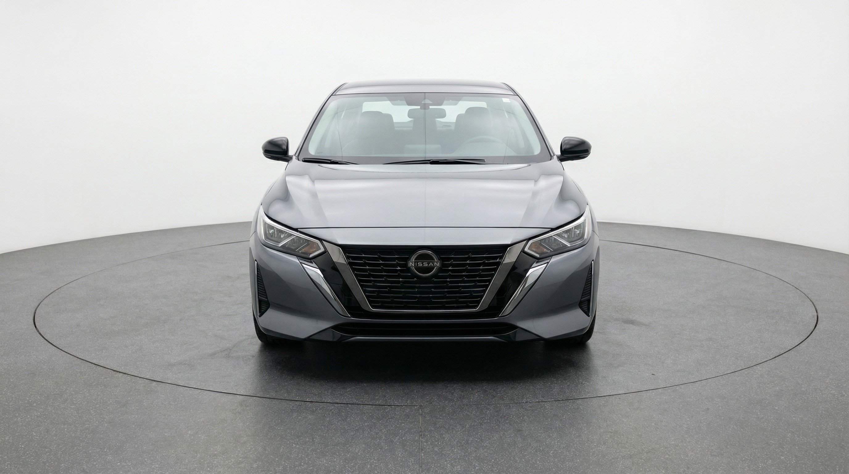 Used 2025 Nissan Sentra SV FWD image 2