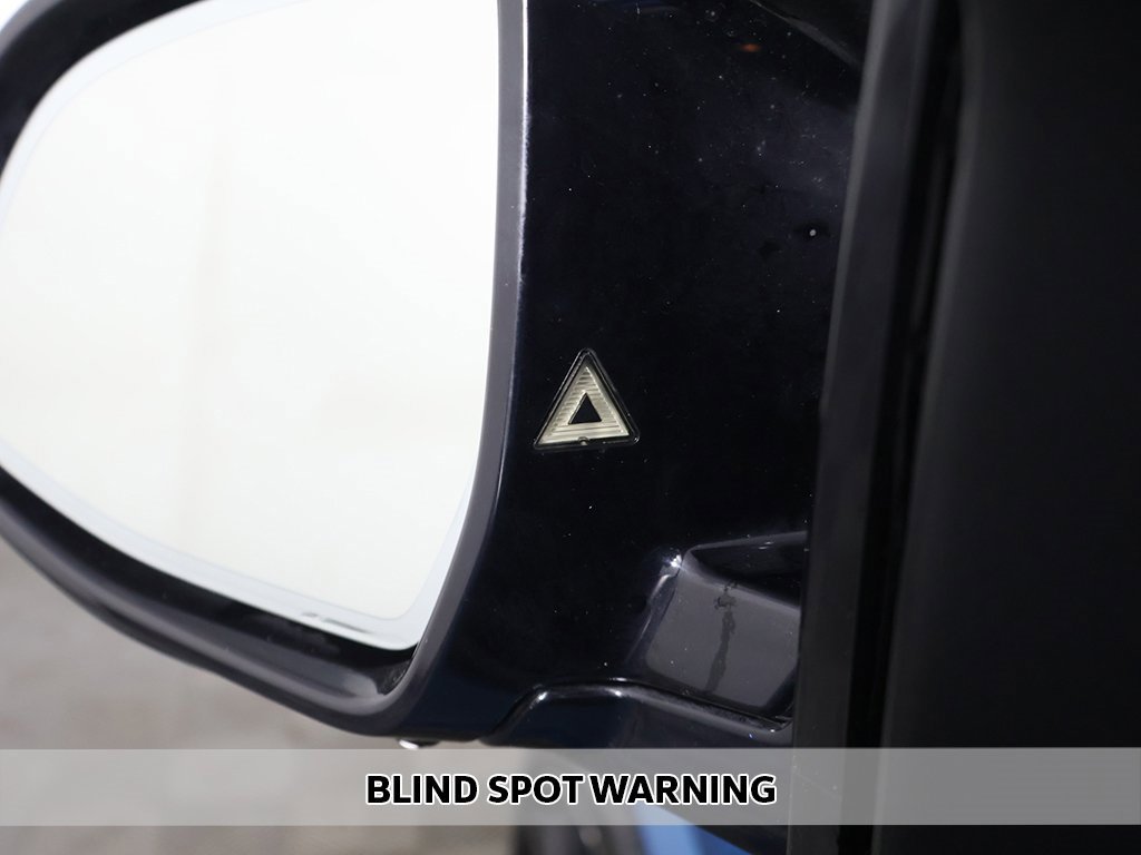 Used 2018 BMW X4 M40i w/ Driving Assistance Package image 8