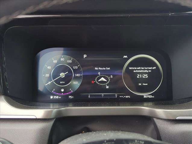 Used 2023 Kia Sorento SX AWD/4WD image 18