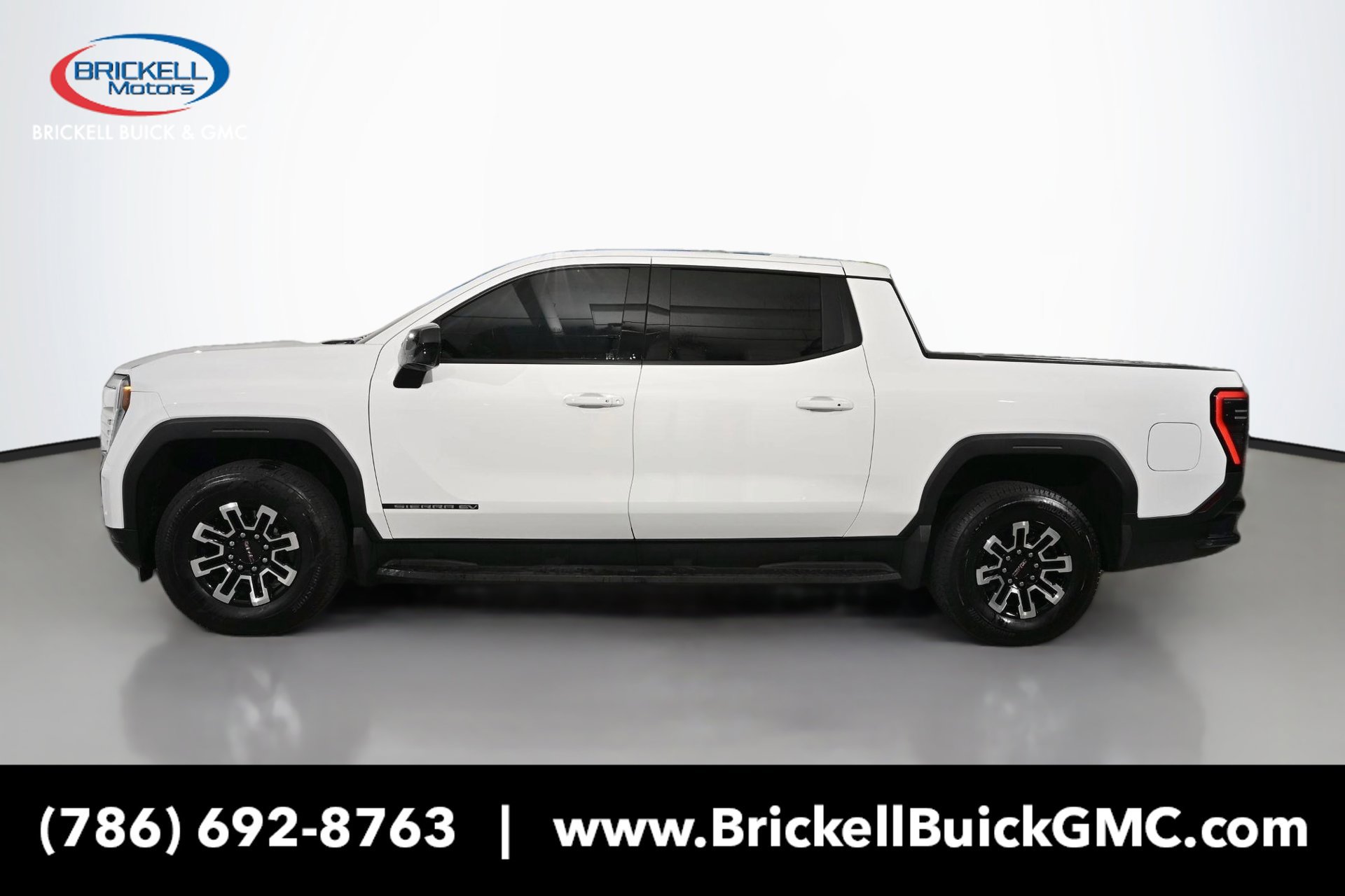 Used 2026 GMC Sierra EV Elevation AWD/4WD image 2