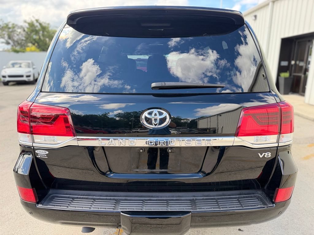 Used 2019 Toyota Land Cruiser AWD/4WD image 4