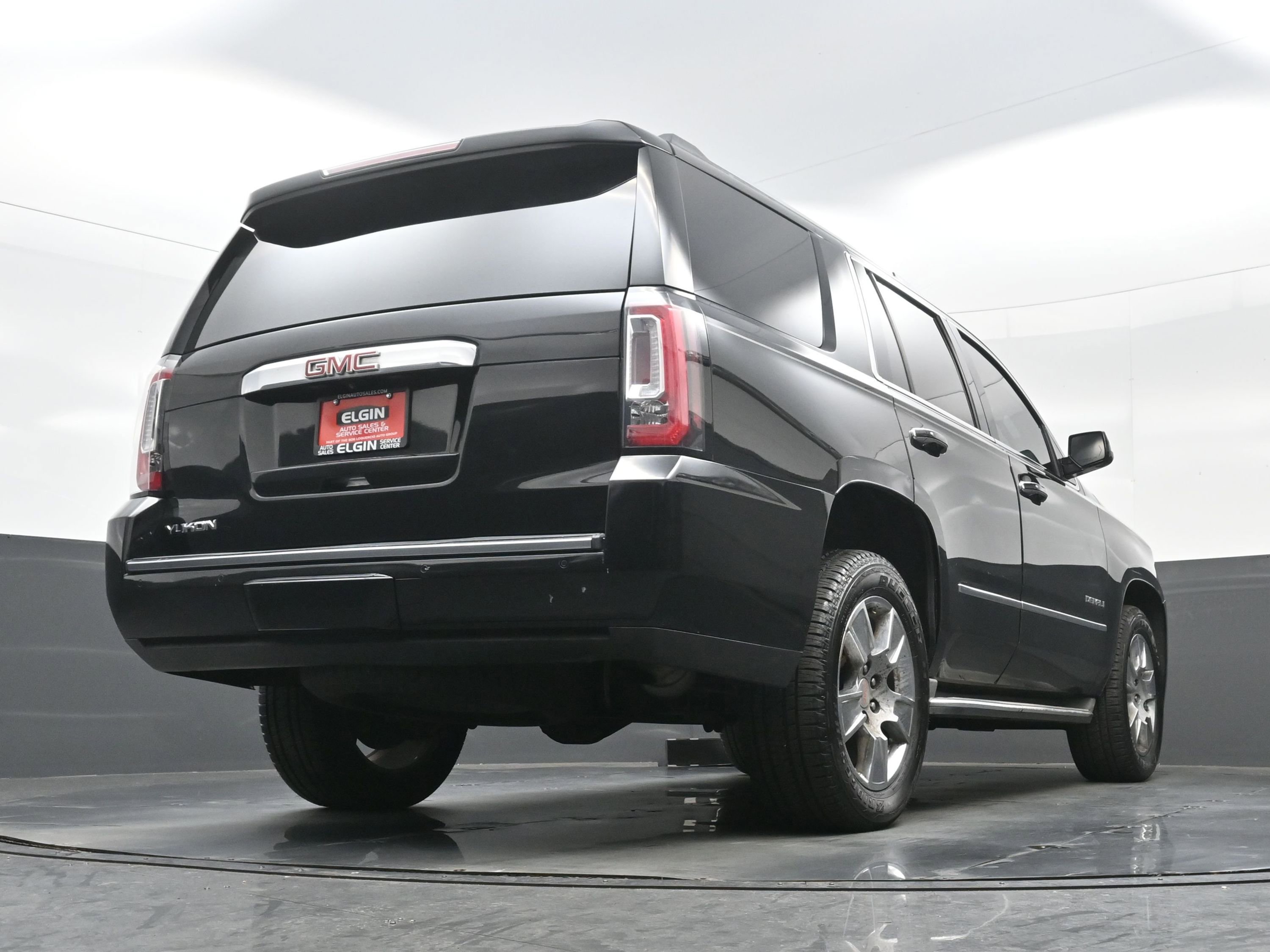 Used 2015 GMC Yukon Denali w/ Touring Package image 33