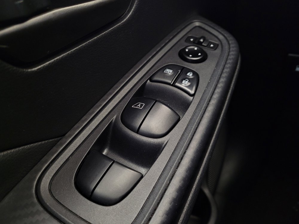 Used 2024 Nissan Versa S w/ Trunk Package image 27