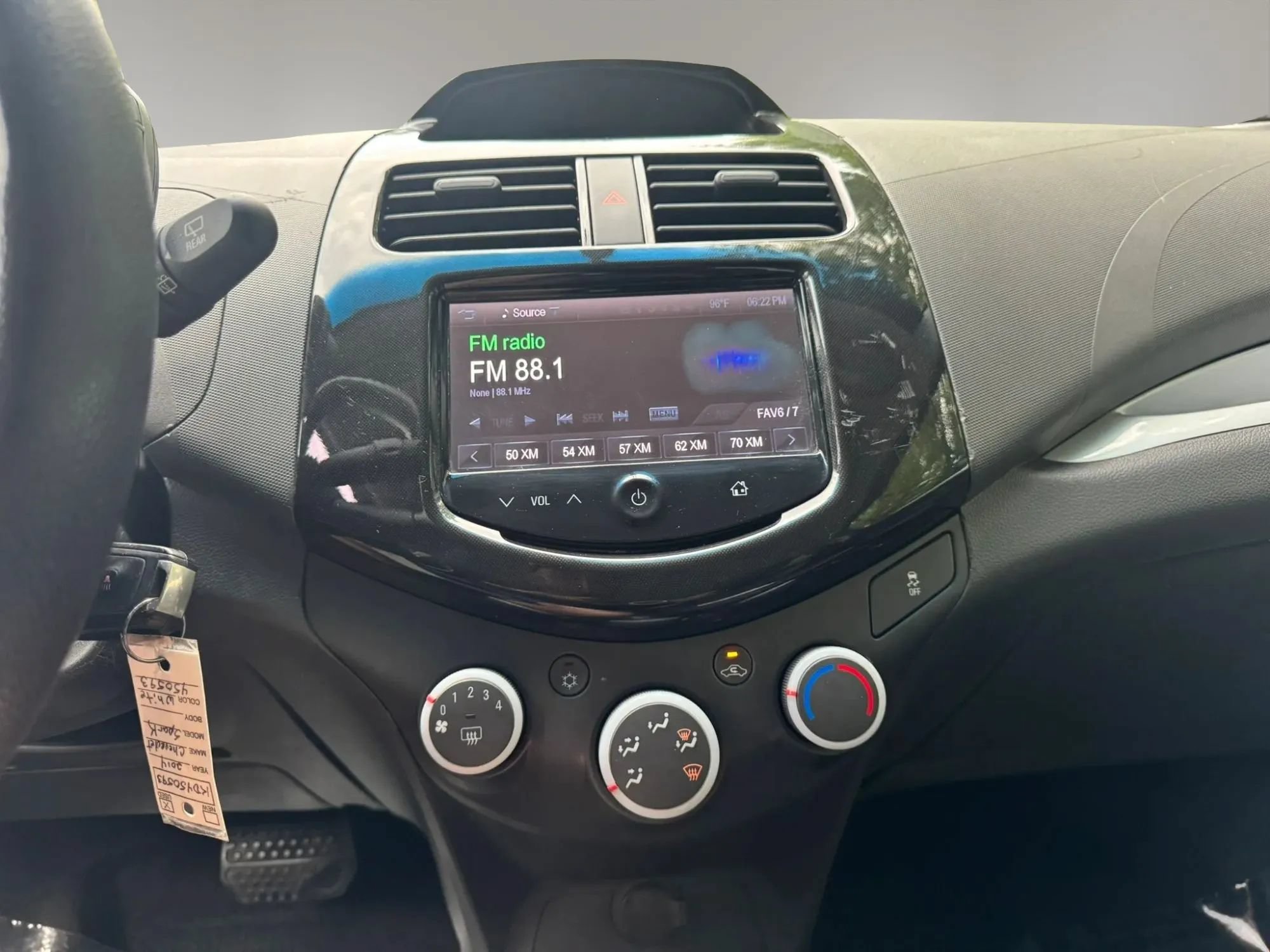 Used 2014 Chevrolet Spark LT FWD image 12