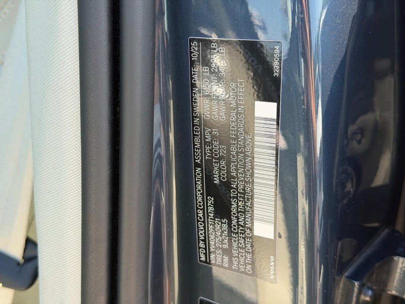 Certified 2026 Volvo XC90 B6 Ultra AWD/4WD image 24