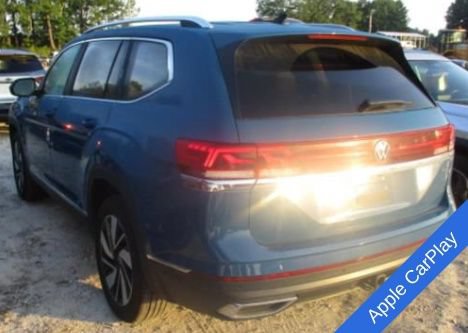 Used 2025 Volkswagen Atlas SEL AWD/4WD image 4