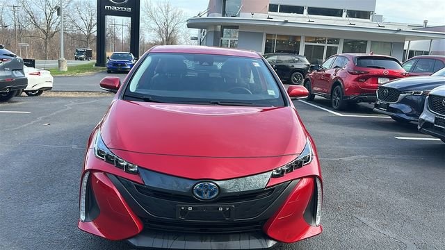 Used 2022 Toyota Prius Prime LE image 3