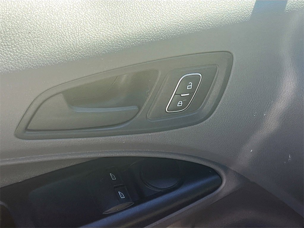 Used 2023 Ford Transit Connect XL image 17