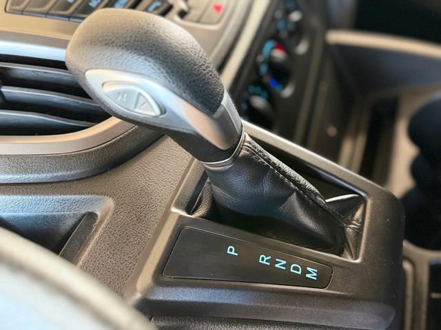 Used 2015 Ford Transit 150 XLT image 30