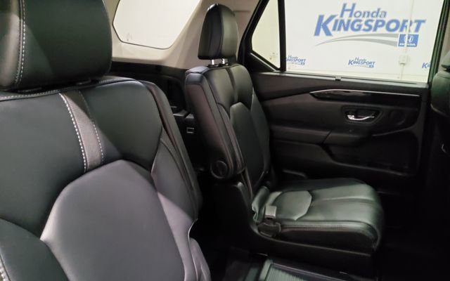 Used 2023 Honda Pilot EX-L image 19