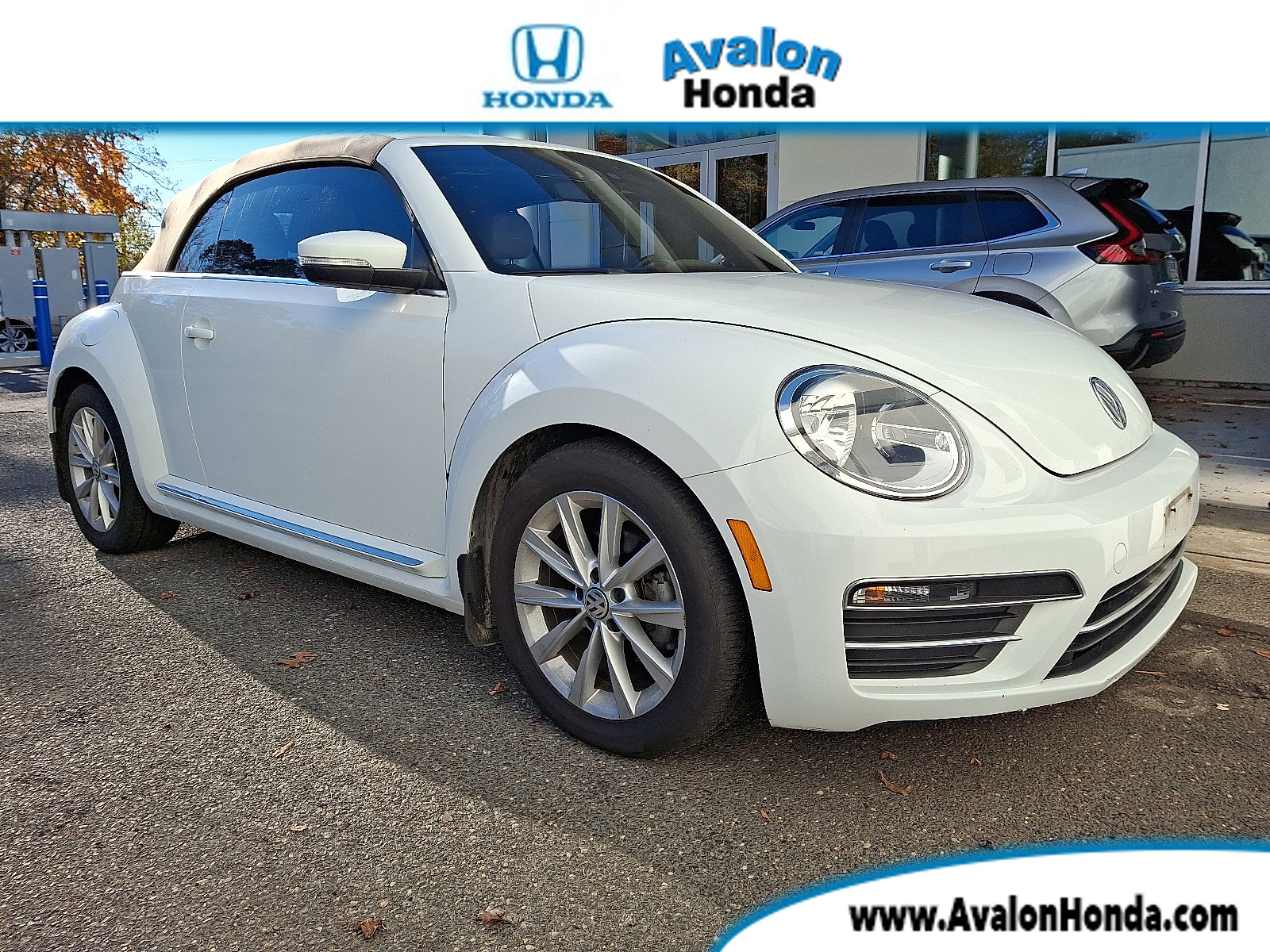 Used 2017 Volkswagen Beetle 1.8T SE