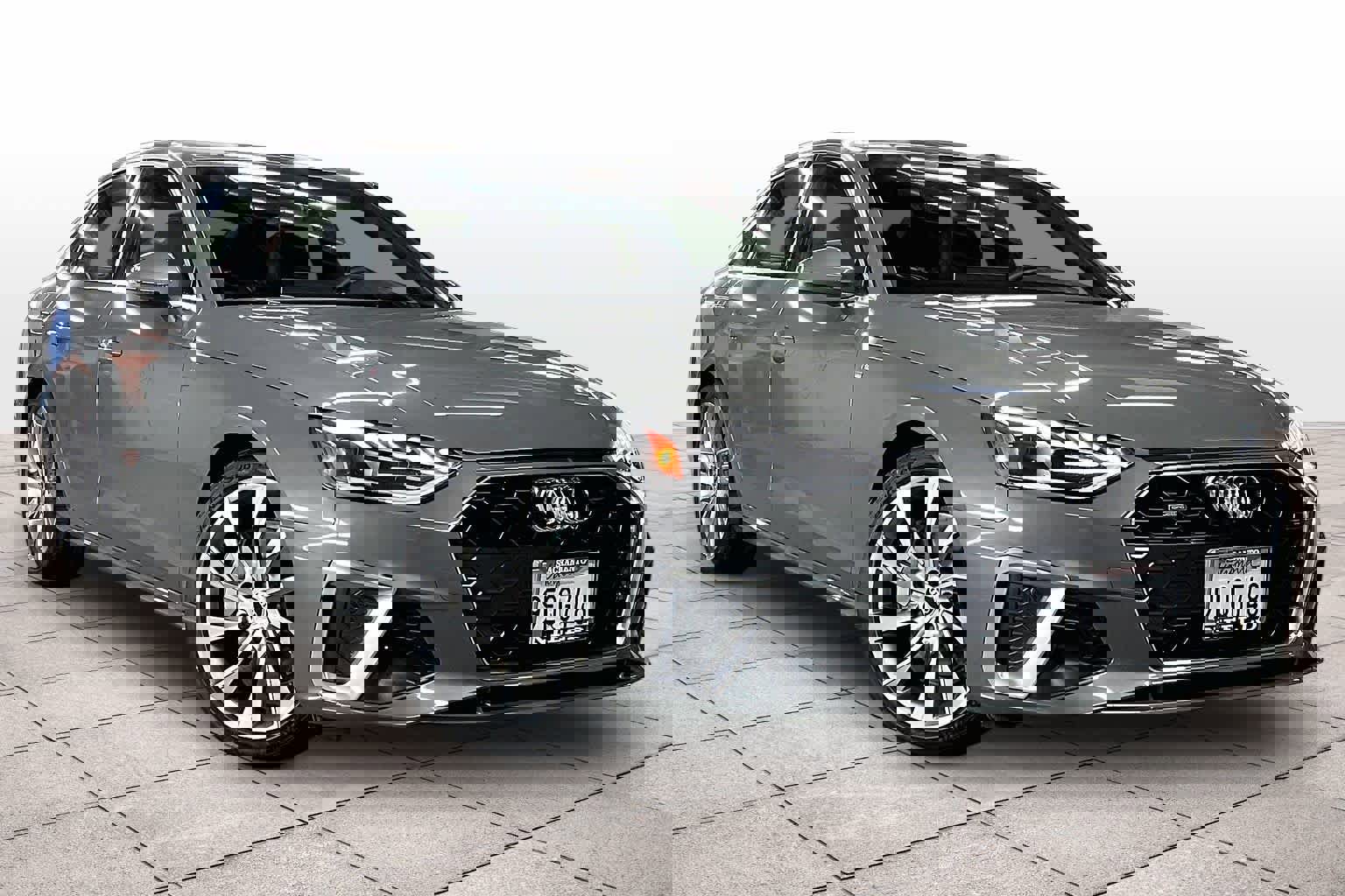 Used 2023 Audi A4 2.0T Premium Plus w/ Premium Plus Package image 2