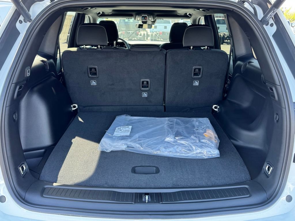 New 2026 Jeep Grand Cherokee Laredo X AWD/4WD image 14