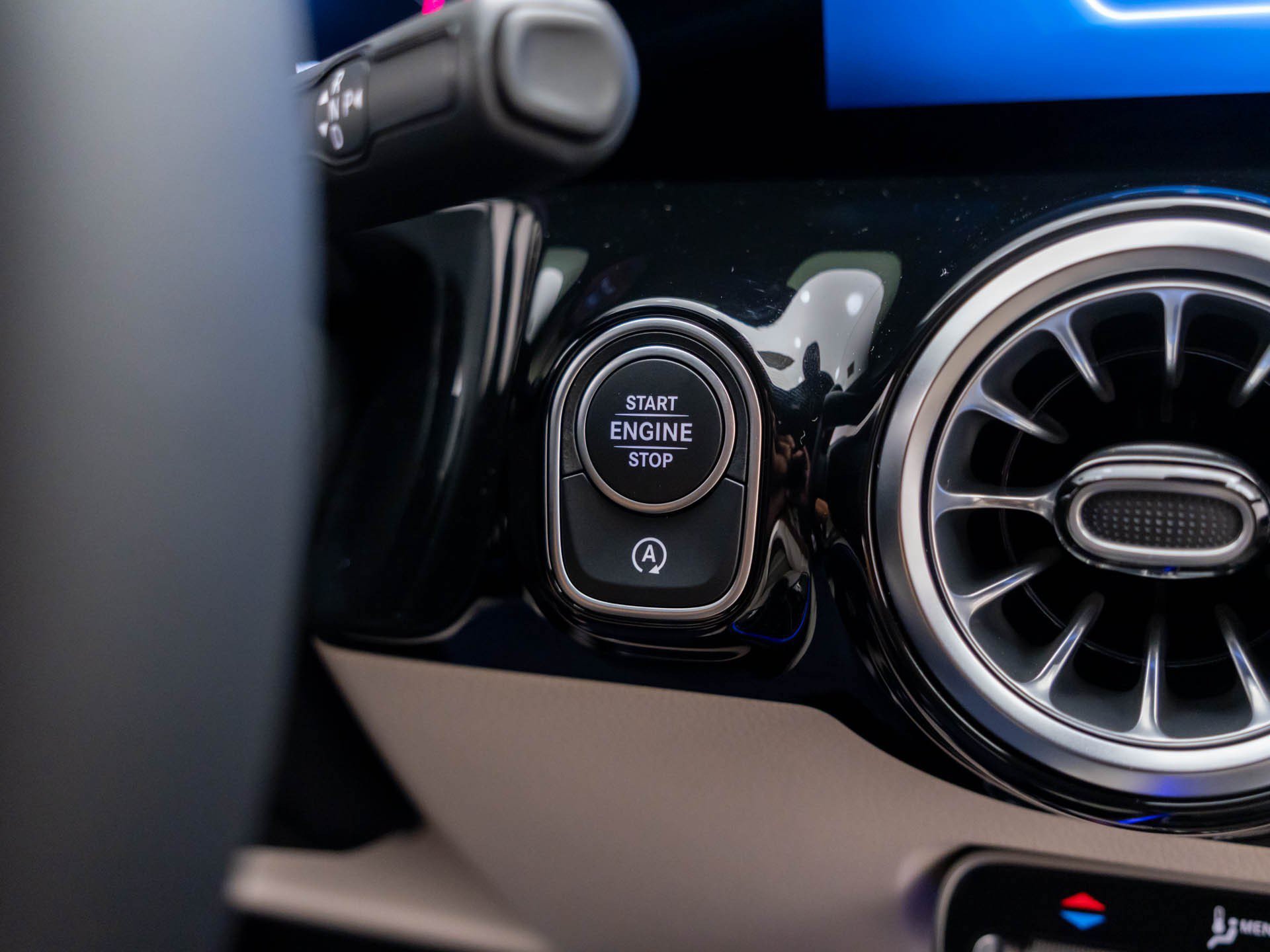New 2026 Mercedes-Benz GLA 250 4MATIC image 24