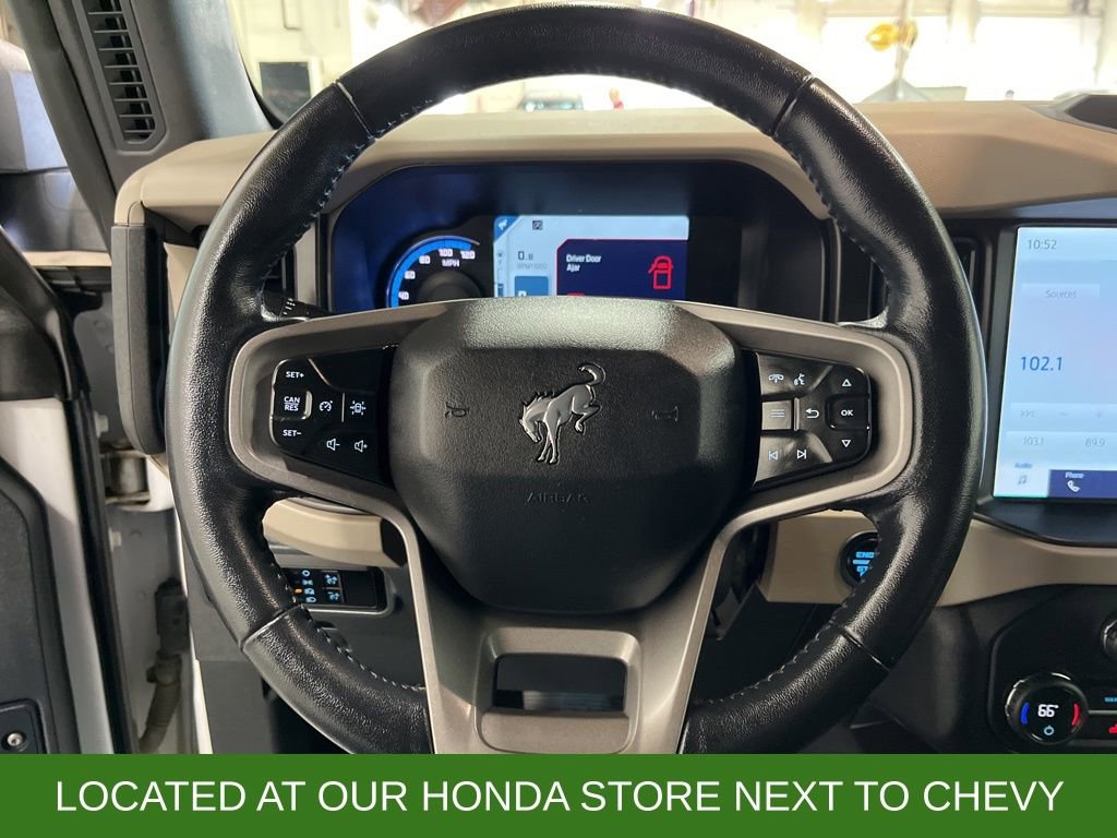 Used 2023 Ford Bronco Wildtrak image 21