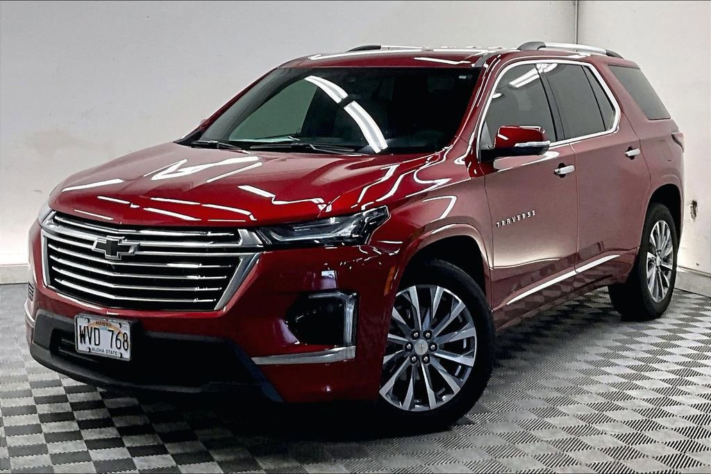 Used 2023 Chevrolet Traverse Premier AWD/4WD image 1