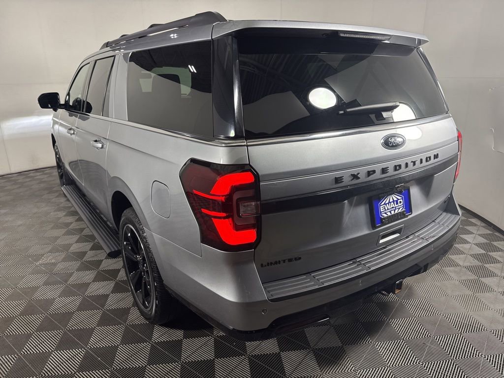 Used 2023 Ford Expedition Max Limited image 8