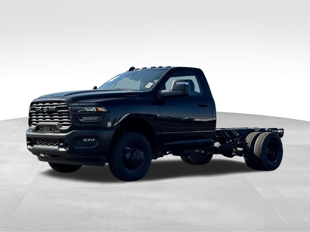 New 2026 RAM 3500 Tradesman AWD/4WD image 3
