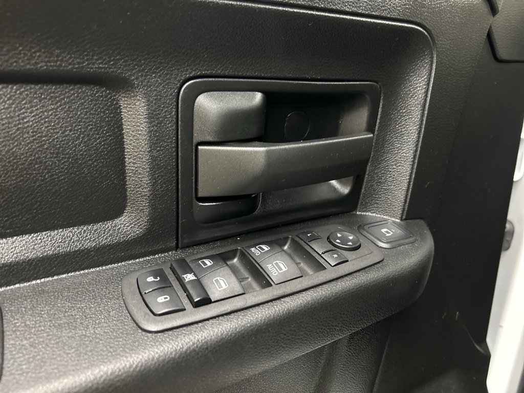 Used 2023 RAM 2500 Tradesman w/ Chrome Appearance Group image 25