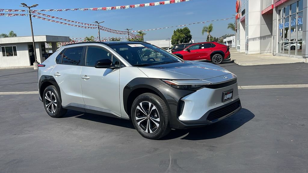 Certified 2023 Toyota bZ4X XLE w/ Weather Package image 31