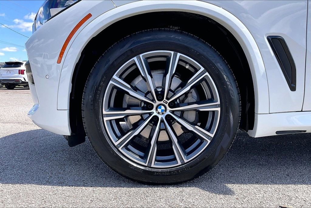 Used 2023 BMW X5 sDrive40i w/ M Sport Package image 35