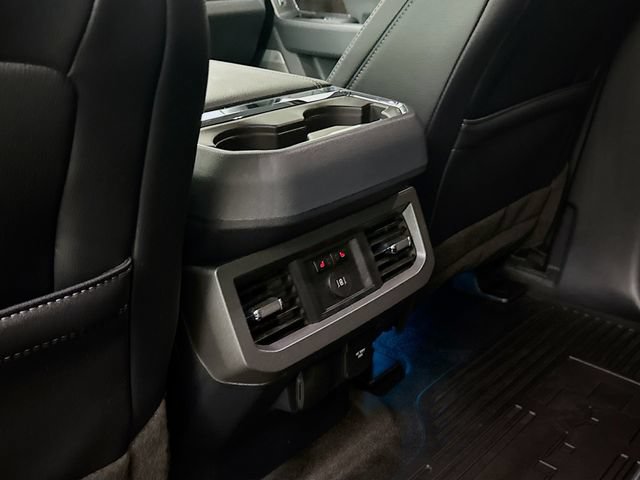 Used 2023 Ford F250 Lariat w/ Lariat Ultimate Package AWD/4WD image 26