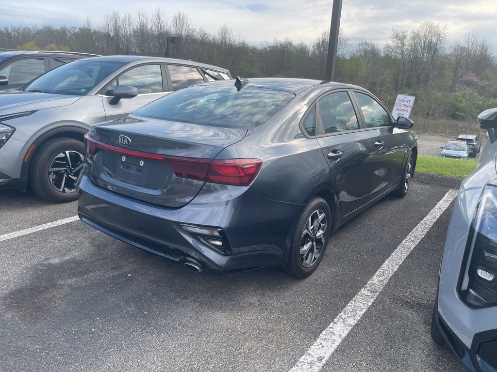 Certified 2021 Kia Forte LXS FWD image 2