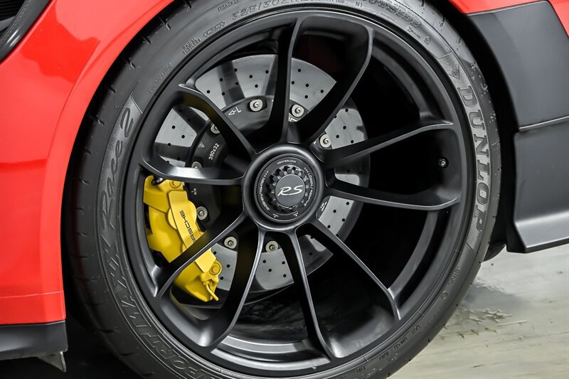 Used 2018 Porsche 911 GT2 RS RWD image 13