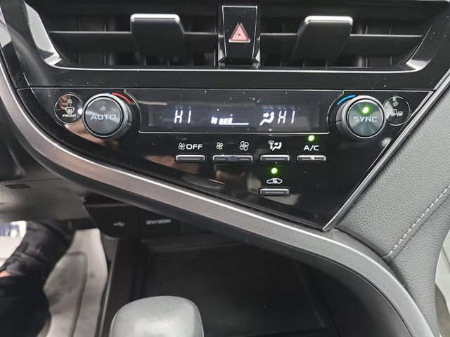 Used 2023 Toyota Camry SE image 35