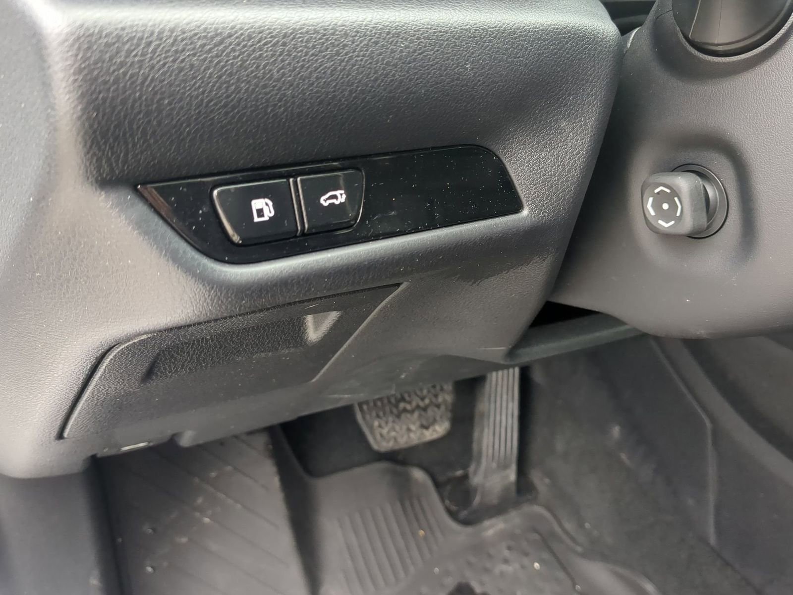 Used 2023 Lexus NX 300h AWD w/ Towing Package (2000 Lbs) image 20