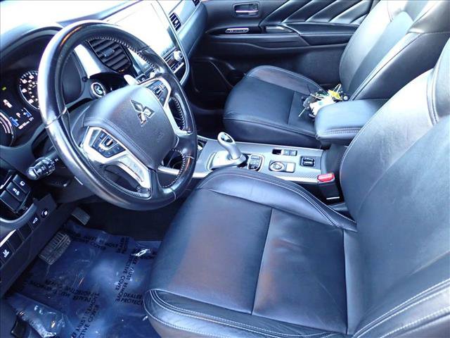 Used 2020 Mitsubishi Outlander SEL image 11