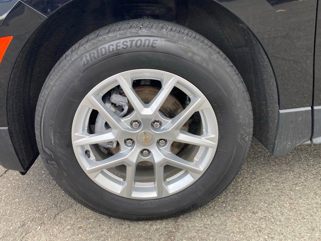 Used 2024 Chevrolet Equinox LT AWD/4WD image 25