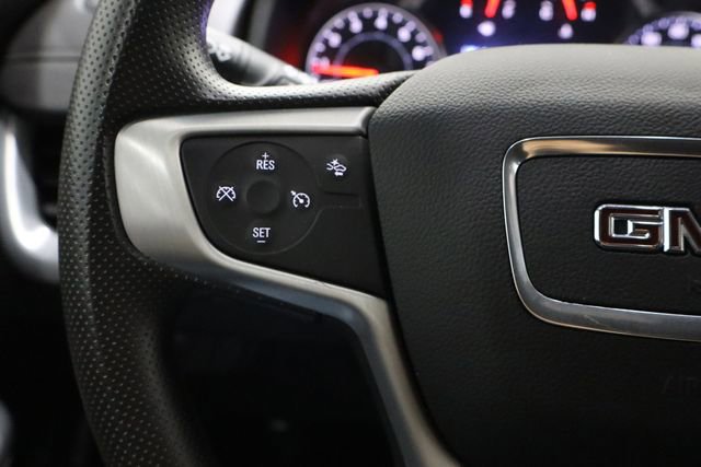 Used 2023 GMC Terrain SLE w/ Driver Convenience Package image 27