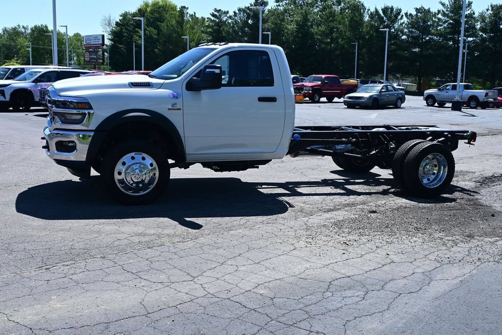 New 2026 RAM 5500 Tradesman w/ Chrome Appearance Group AWD/4WD image 8