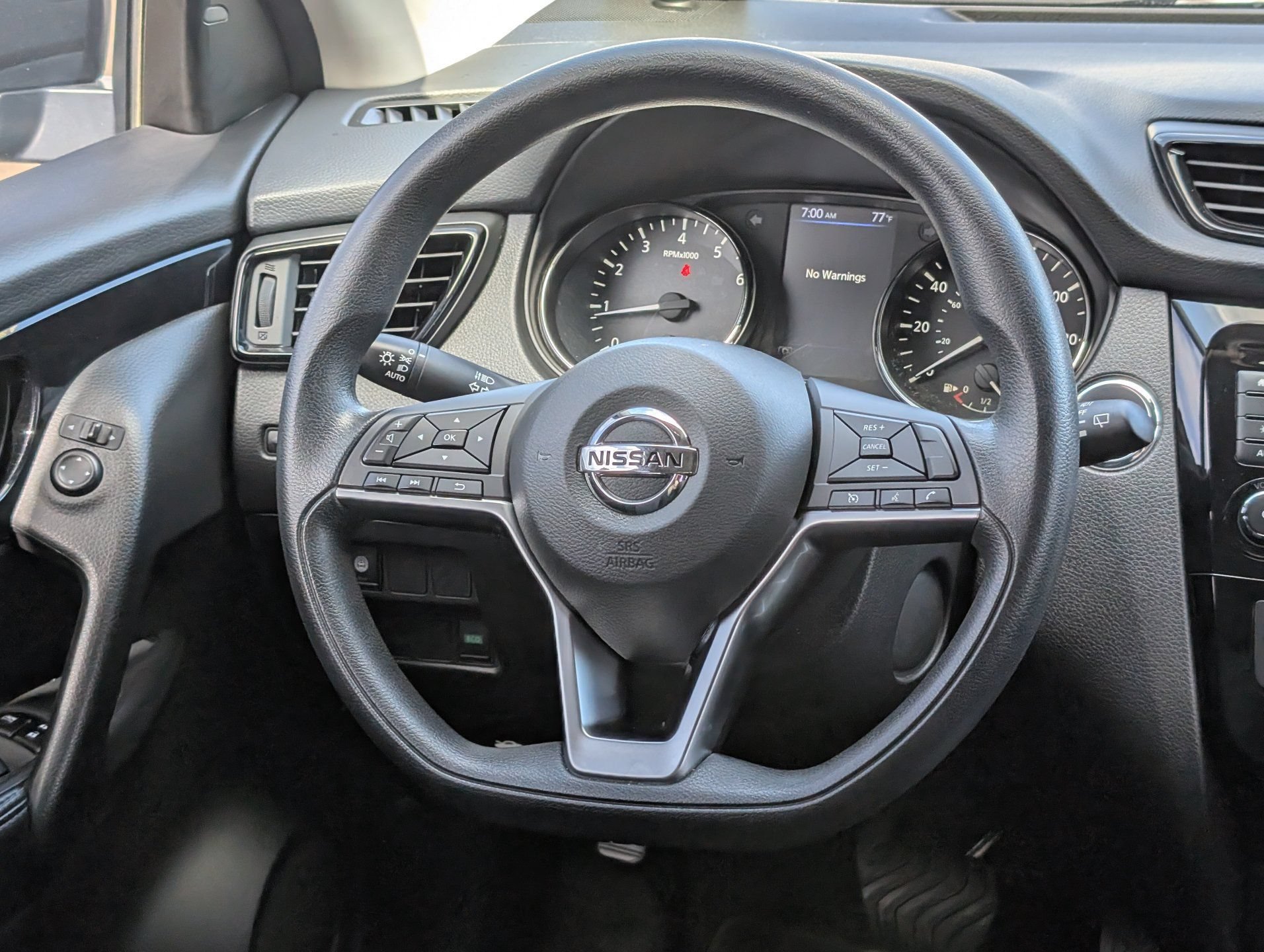 Used 2019 Nissan Rogue Sport SV FWD image 14