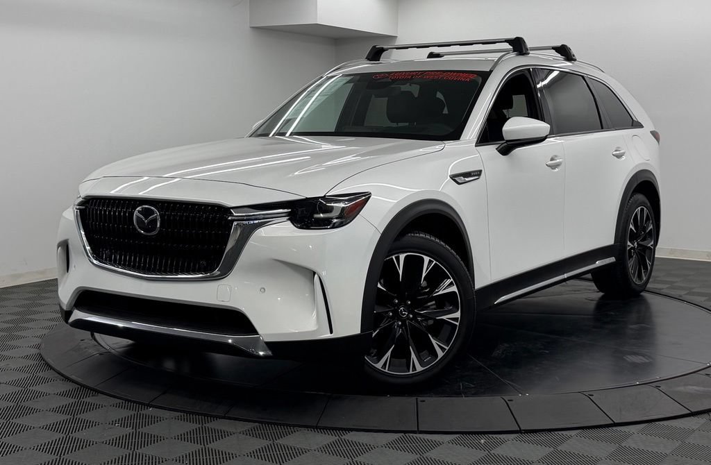 Used 2024 MAZDA CX-90 Plug-In Hybrid w/ Premium Pkg AWD/4WD image 3