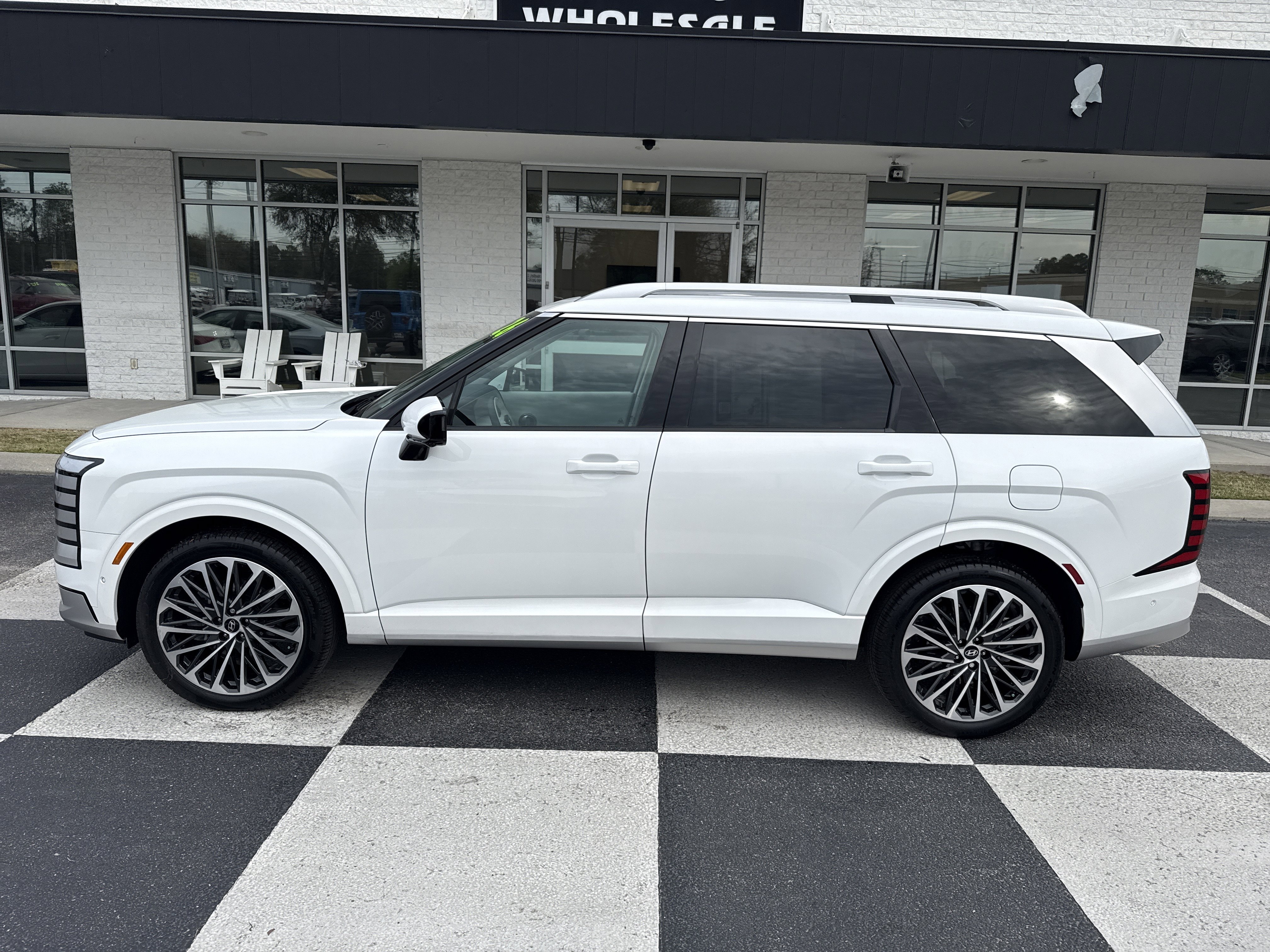 Used 2026 Hyundai Palisade Calligraphy image 1